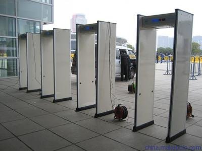 中科聯盛述為什么要使用鞋底金屬探測器